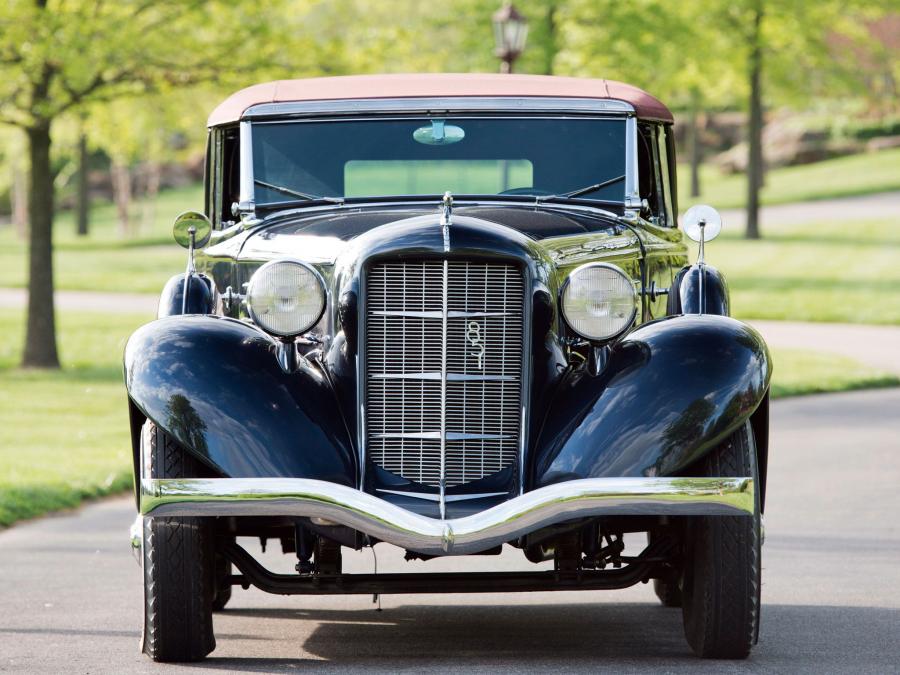  Auburn 851 Supercharged Dual Ratio Phaeton Sedan 1935 года  (фото 10 из 40)